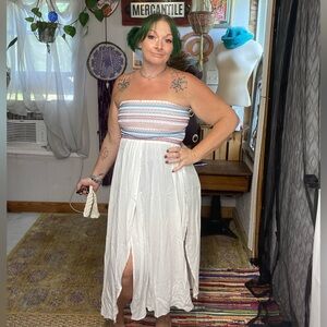 Shoreline White Smocked Lightweight Beach Cover up or dress Size XSmall